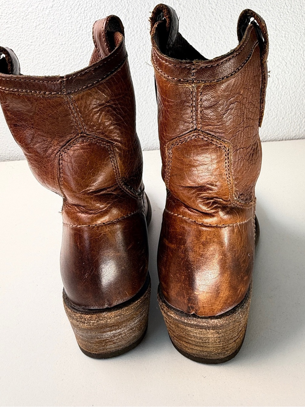 Frye Brown Leather Short Western Boots Womens 5.5 B Cowboy Ankle bootie - Picture 13 of 16